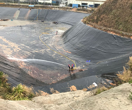 赤水废水池清理