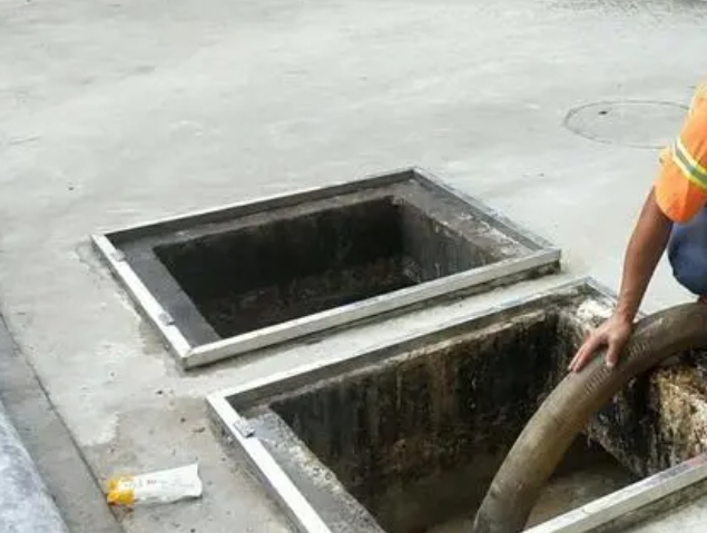 赤水化粪池清理